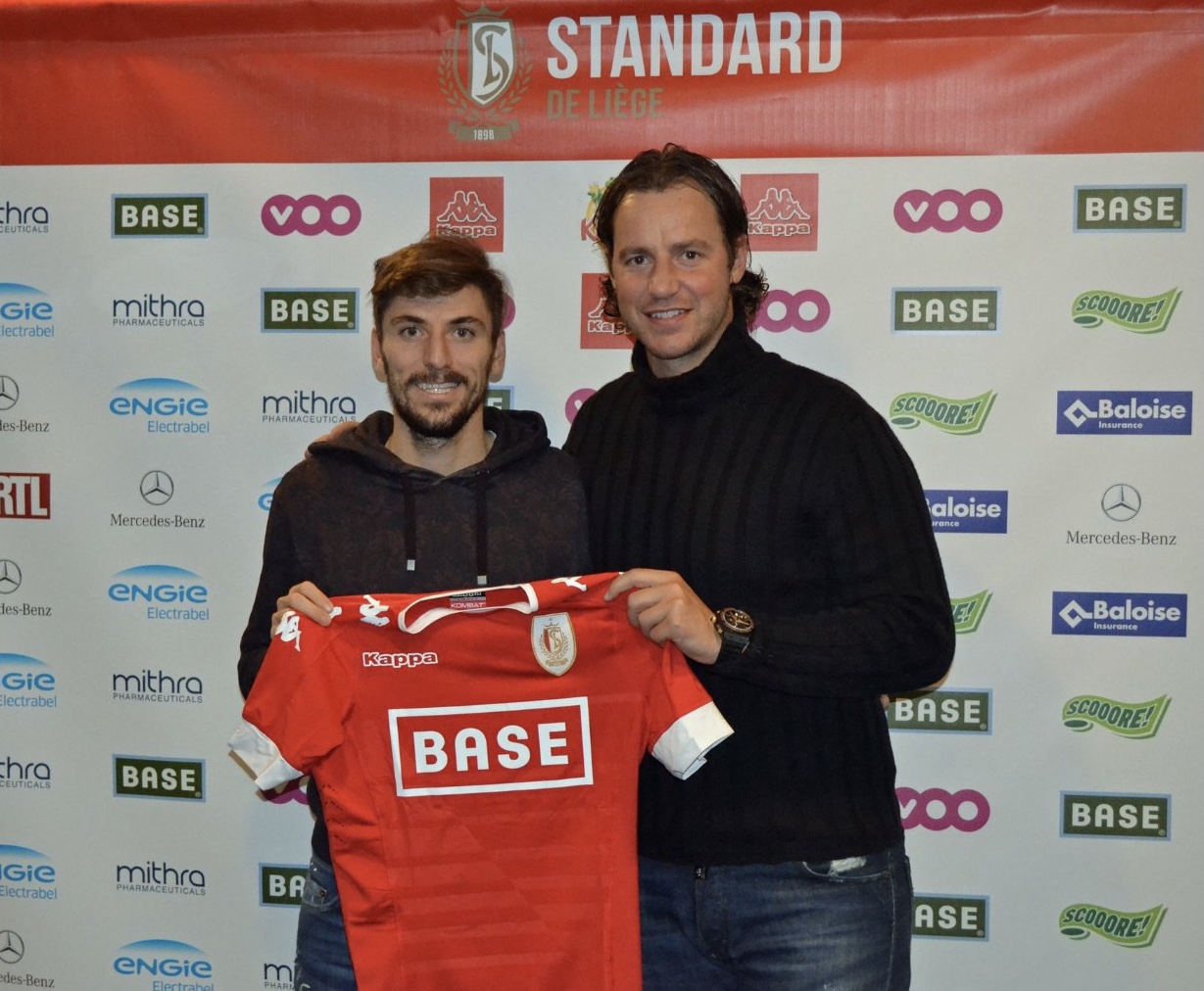 Filip Mladenovic Standard Lüttich